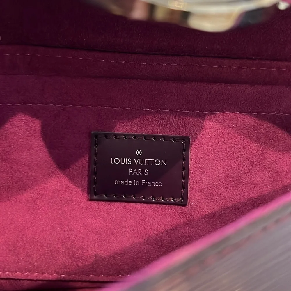 Louis Vuitton Cassis Epi Leather Montaigne Clutch Bag!